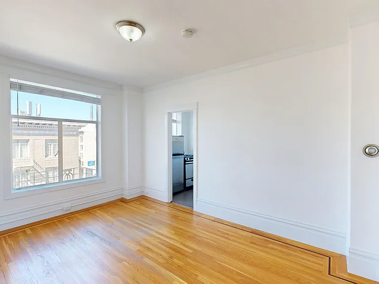 685 Geary Street — Photo 30