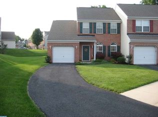 4 Creighton Cir, Reading, PA 19607