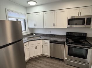 2162 Regency Dr, East Lansing, MI 48823
