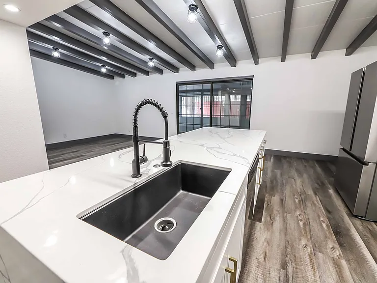 612 N Bruce St — Photo 18