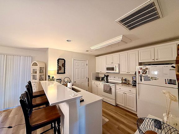 5th image of 1104 Harvester Cir #1104