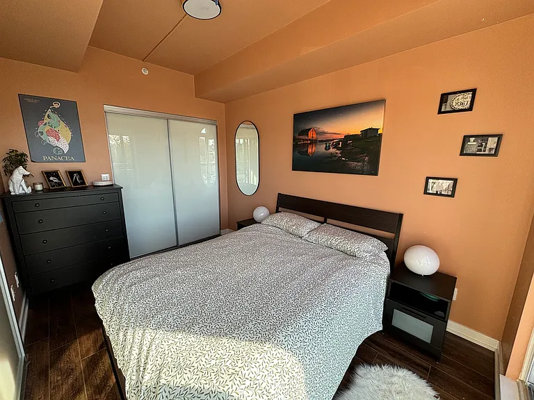 205 Manning Ave #210 — Photo 7