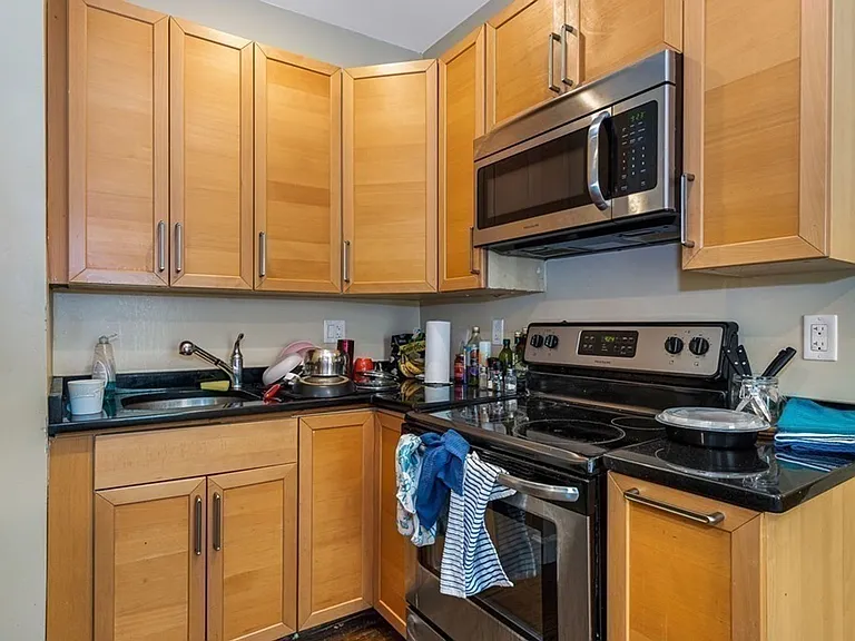 1560 Tremont St #2 — Photo 2