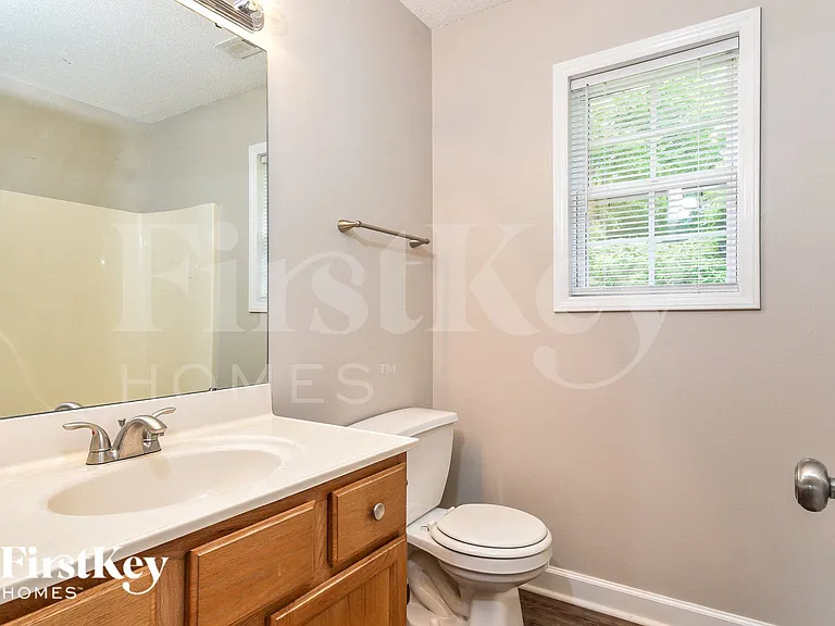 1405 Somerset Crossing Ln — Photo 13