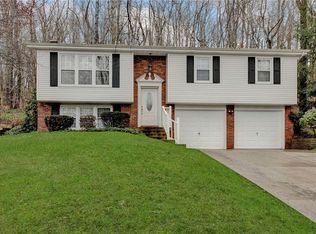 167 Edgewater Dr, Monaca, PA 15061