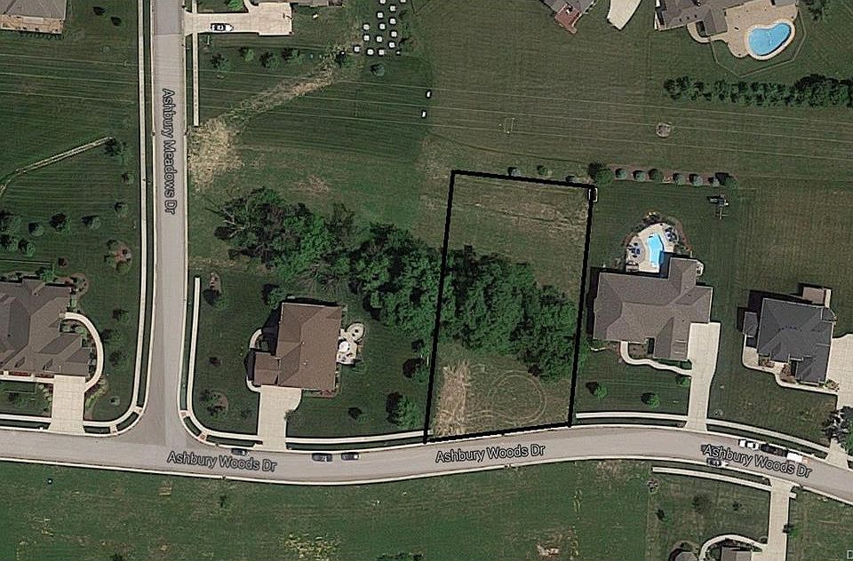 2nd image of 1536 Ashbury Woods Dr