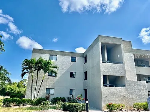1001 Islamorada Blvd #12A Photo 1