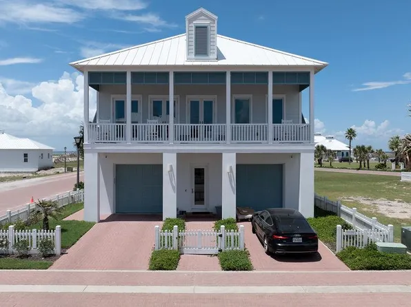 8205 Water St, South Padre Island, TX 78597