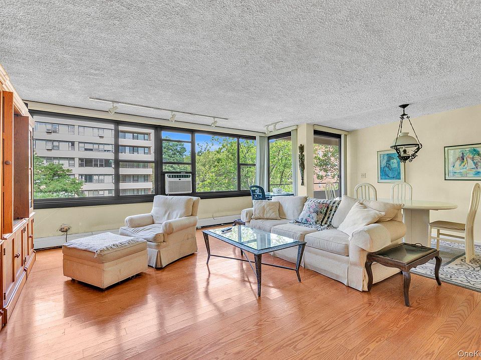 1st image of 166-10 Powells Cove Boulevard #5D