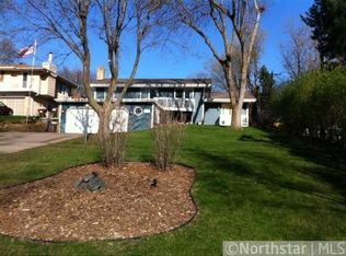 753 Gershwin Ave N, Oakdale, MN 55128