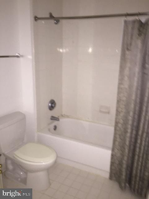 1st image of 2204 Westcourt Ln APT 309