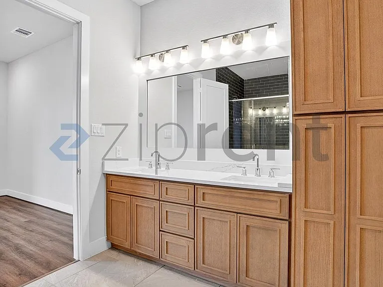 4413 Anthony Court Ln — Photo 36