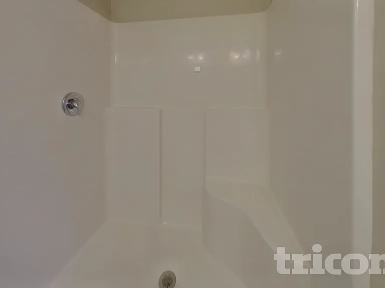 1076 Crescent Moon Loop Rd — Photo 14