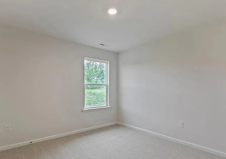 228 Chapel St — Photo 33