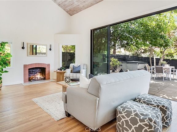 4th image of 575 24th St