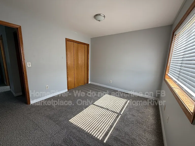 519 W 5th St — Photo 15