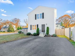 170 Long St, Warwick, RI 02886