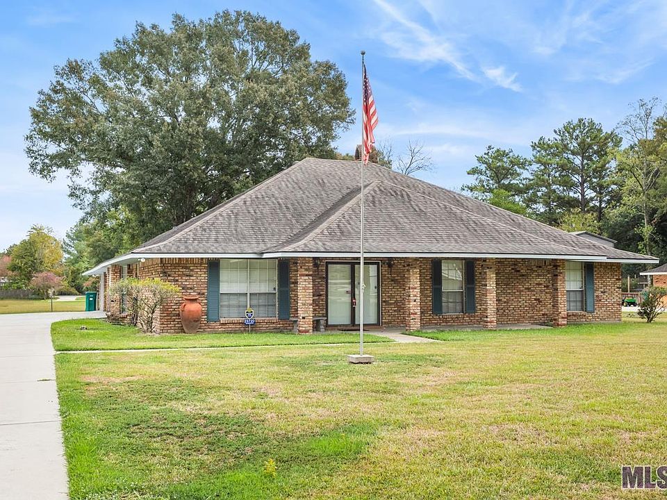 1st image of 25720 Plantation Ave