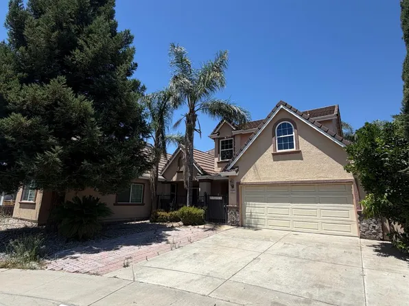 2825 Donner Trl, Riverbank, CA 95367
