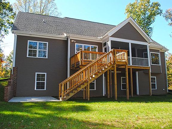 Aston Kensington Rear Exterior