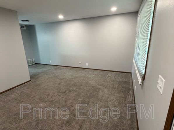 4520 Calvert St Unit 8