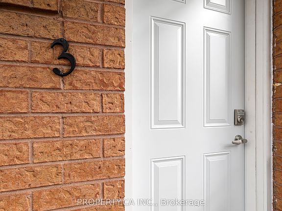 3rd image of 121 Melrose St #3