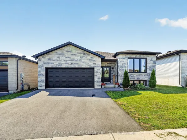 183 Emily Jade Cres, Cornwall, ON K6K 0B6