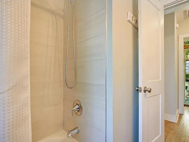1225 Yeamans Hall Rd — Photo 23