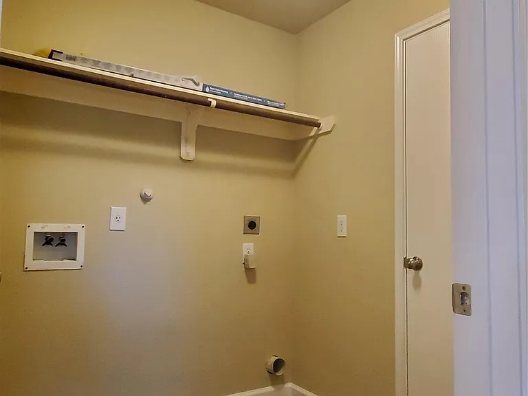 9342 Canady Park Ln — Photo 5