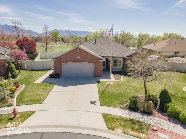4621 W 4050 S, West Haven, UT 84401
