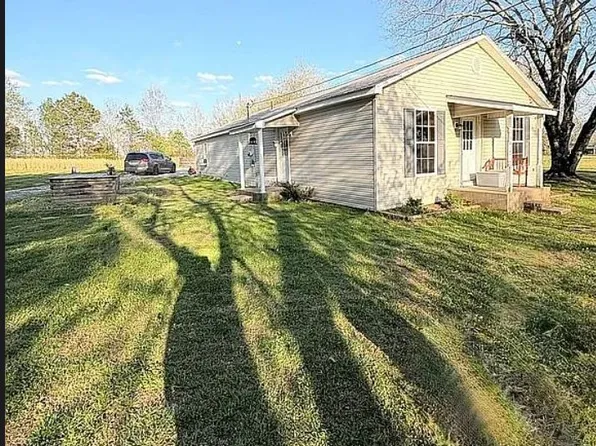 186 Revilo Rd, Leoma, TN 38468