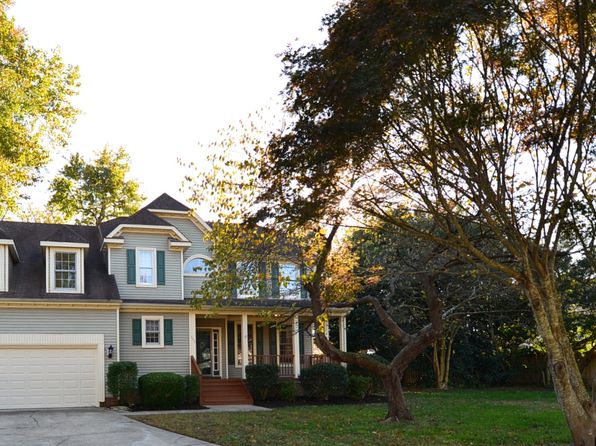 600 Blackthorne Ct