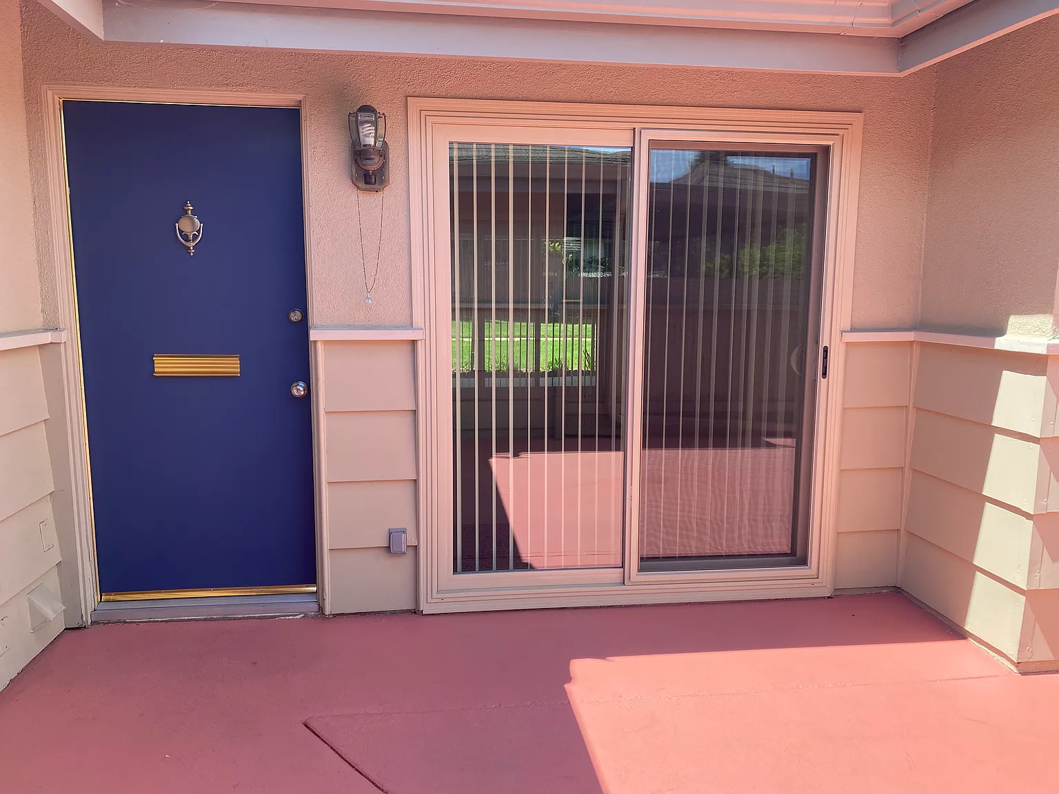 2 bed, 1.5 bath, 1026 sqft, $3,750 — Photo 3