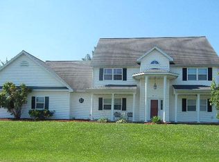 1320 Mimosa Dr, Macon, MO 63552