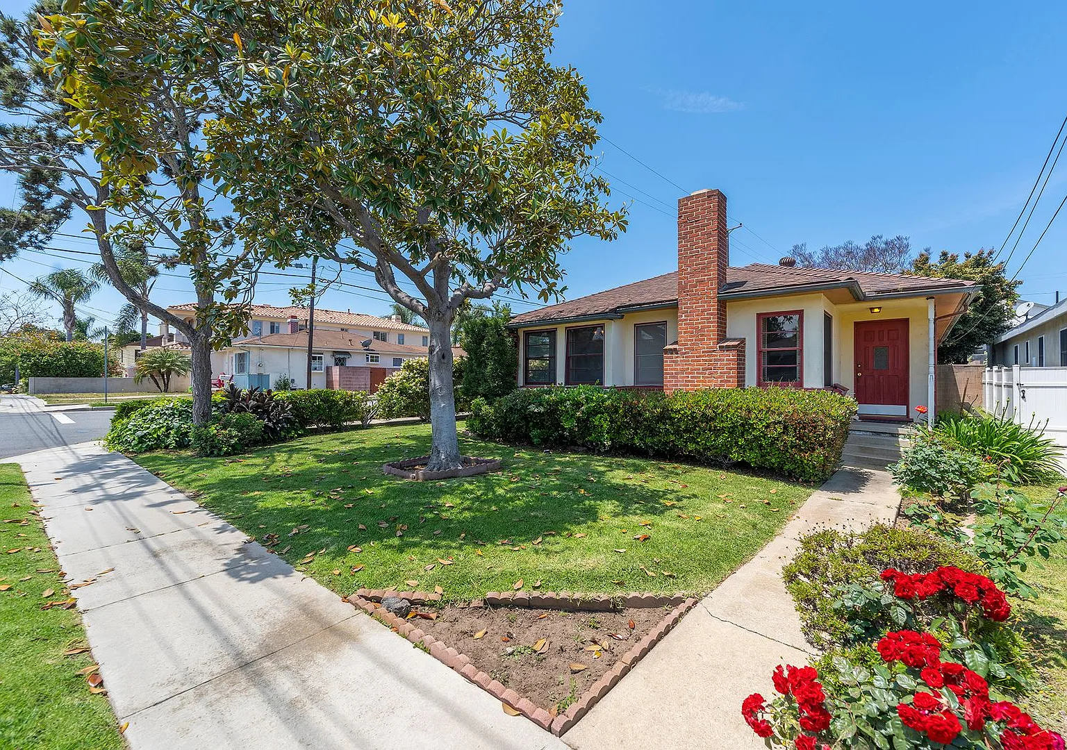 Cozy El Segundo Home Rental! — Photo 1