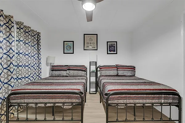 104 E Parade Dr #22 — Photo 17