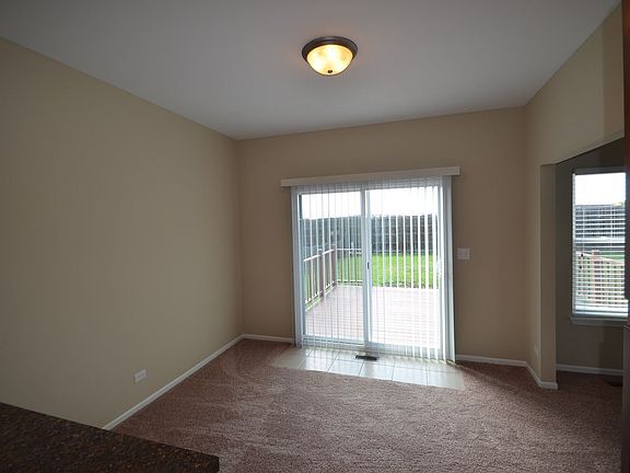 4th image of 502 Magnolia Dr