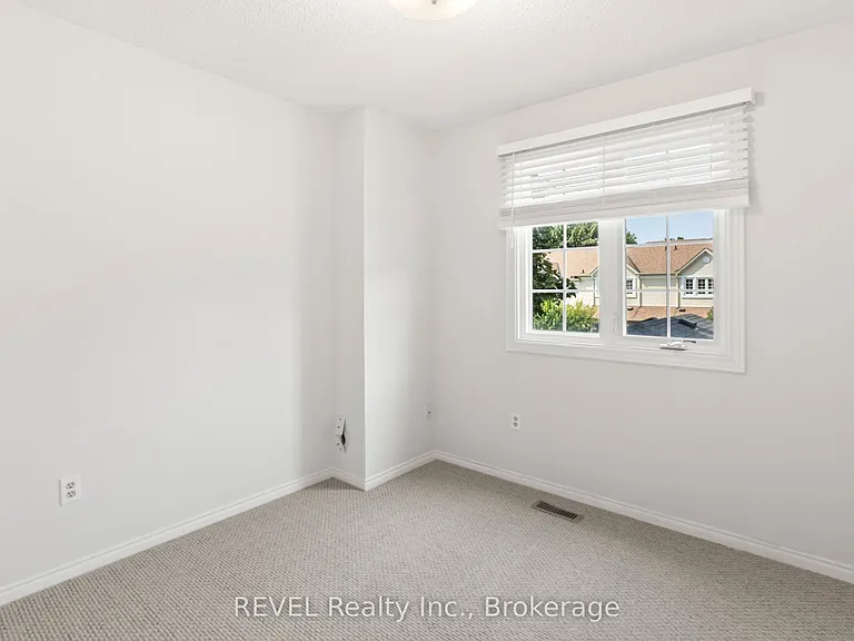 10 Bassett Blvd #56 — Photo 14