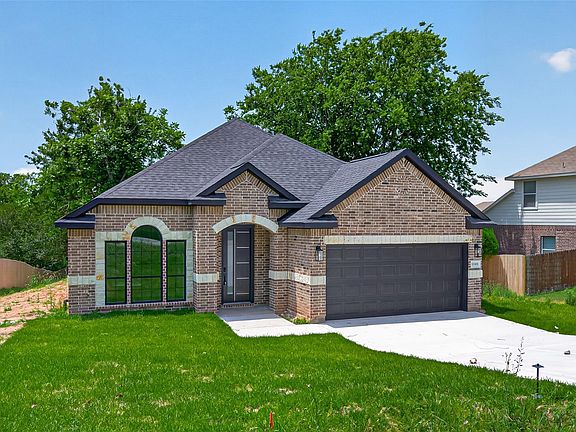 3rd image of 12431 Greenridge Dr