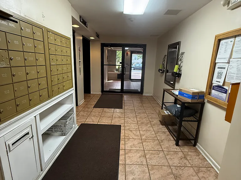 310 Lookout Ave #106 — Photo 15