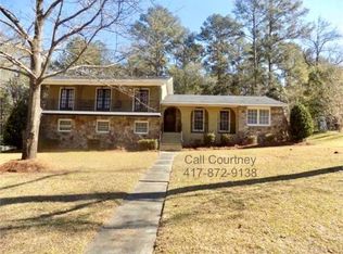 1114 Strathmore Ave, Dothan, AL 36303