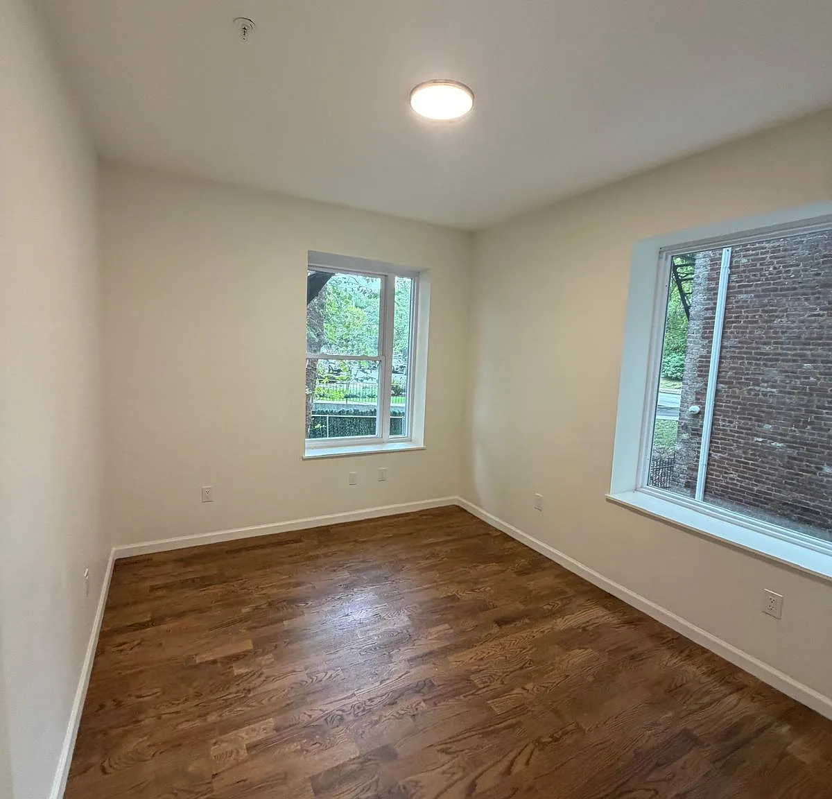4 bed, $3,100 — Photo 2