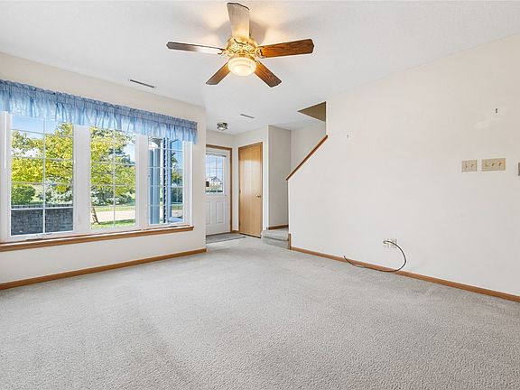 5th image of 953 74th St NE Unit 2