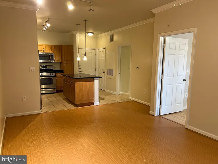 12905 Centre Park Cir #101 — Photo 14