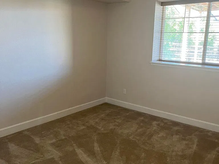 5069 S Ukraine St — Photo 15