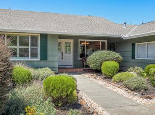 4 Mockingbird Pl, Santa Rosa, CA 95409