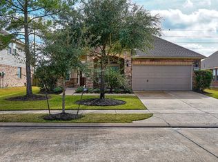 19519 Glenwood Canyon Ln, Cypress, TX 77433
