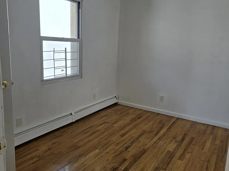 1733 Montgomery Ave #2 — Photo 13