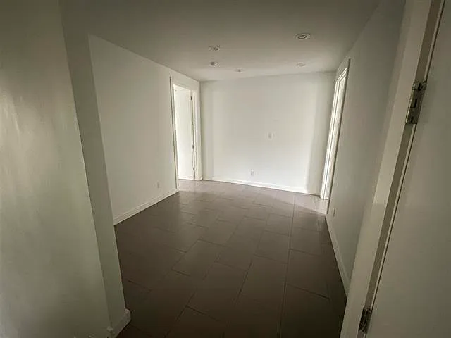 409 Shiloh Dr #1 — Photo 16