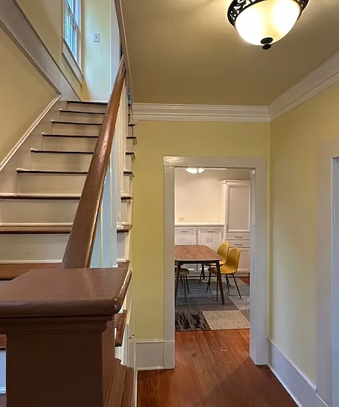 A view of the stair leading up.